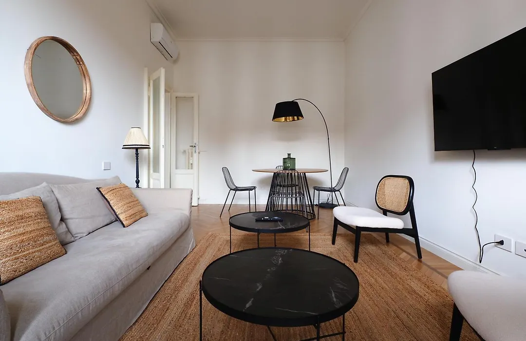 Adelaide Elegant Apartments-1